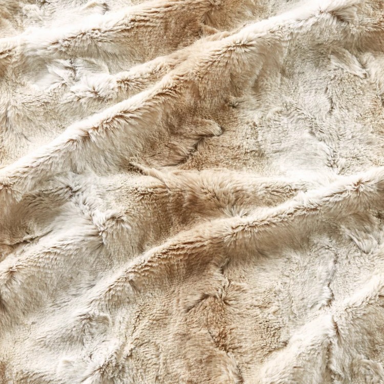 Oversize Faux Fur Throw Blanket