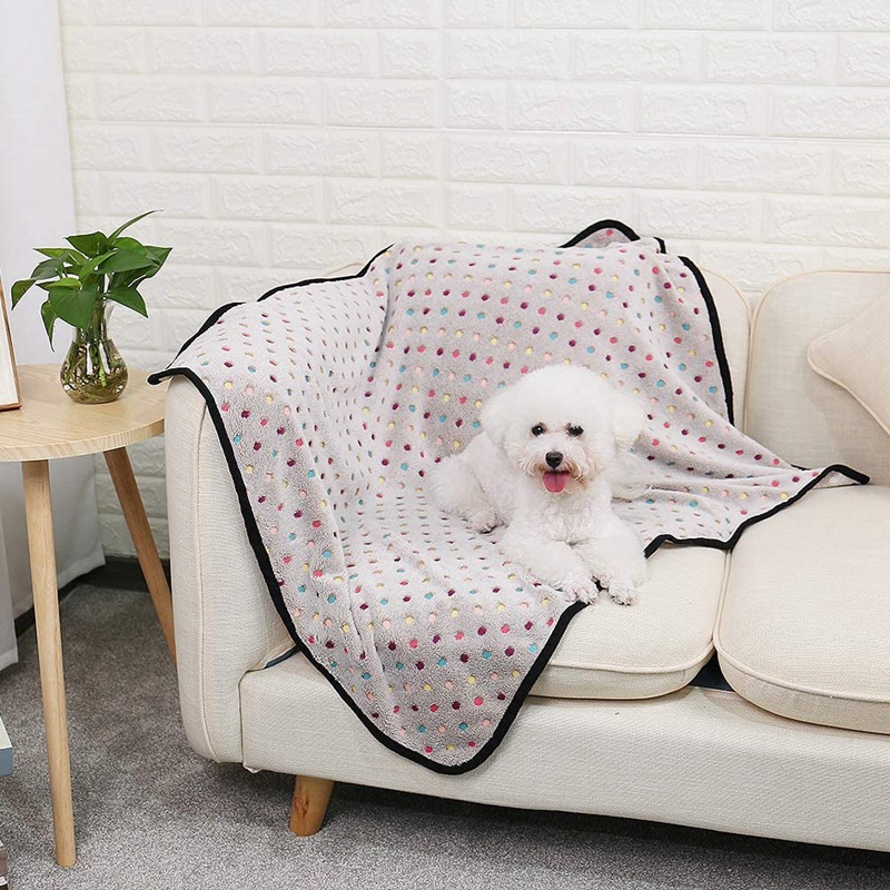 Pet Dog Blanket Fluffy Fleece Fabric Soft and Cute Warm